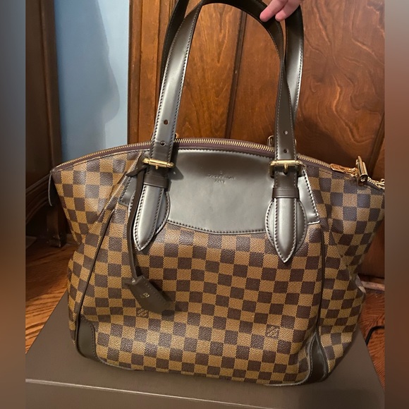 Louis Vuitton Verona MM Tote Bag - Picture 3 of 6
